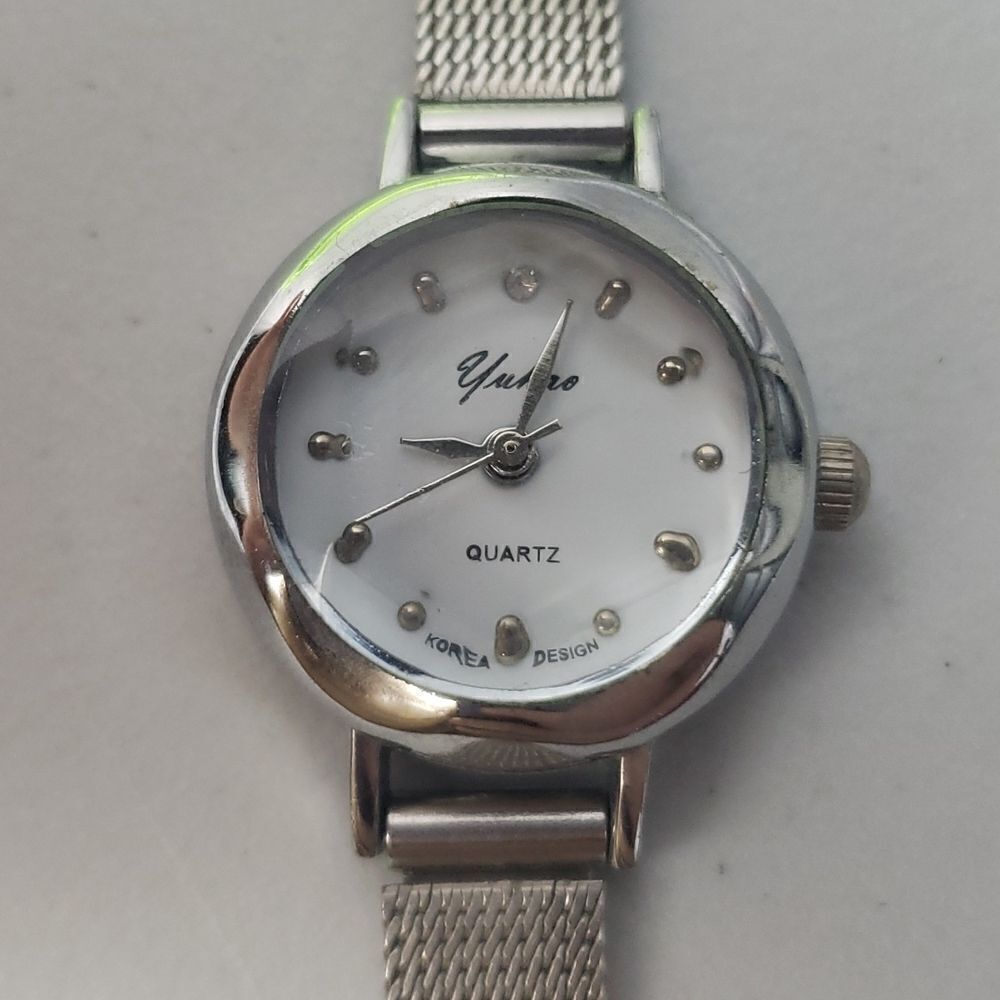 ‎Silver Watch - Picture 3 of 5